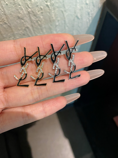 A507   Women's new fashionable earrings and jewelry