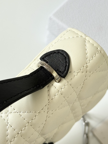 LDP65 Bag 21-11-5cm Shoulder bags