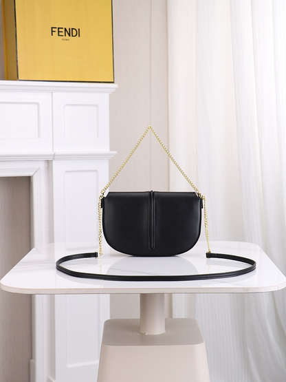 LFP44  bag 21-4-11cm Shoulder bags