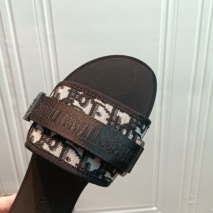 MJDS32 Slippers Women shoes 35-42 With box