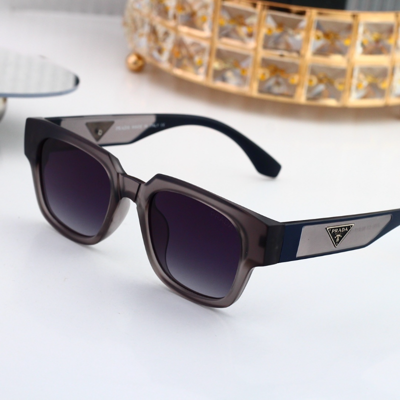 3331 Sunglasses with box