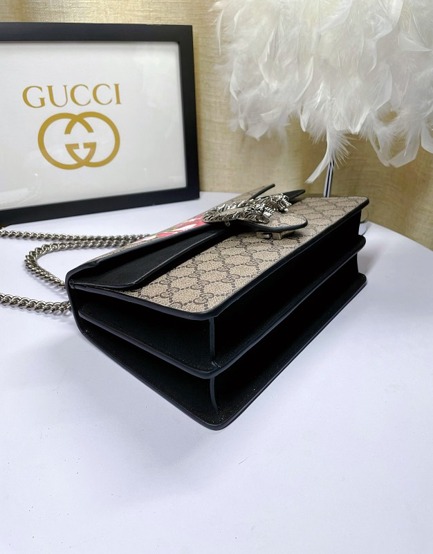 LGP65 bag 28-18-9cm Shoulder bags