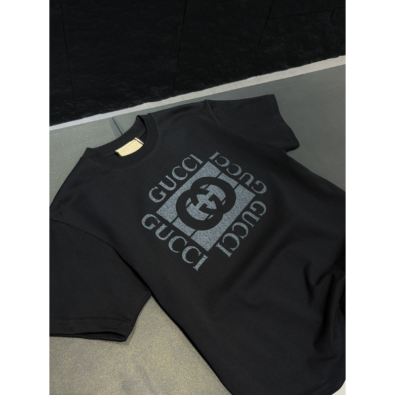 GUC051  New men's and women's summer pure cotton top T-shirt Clothing