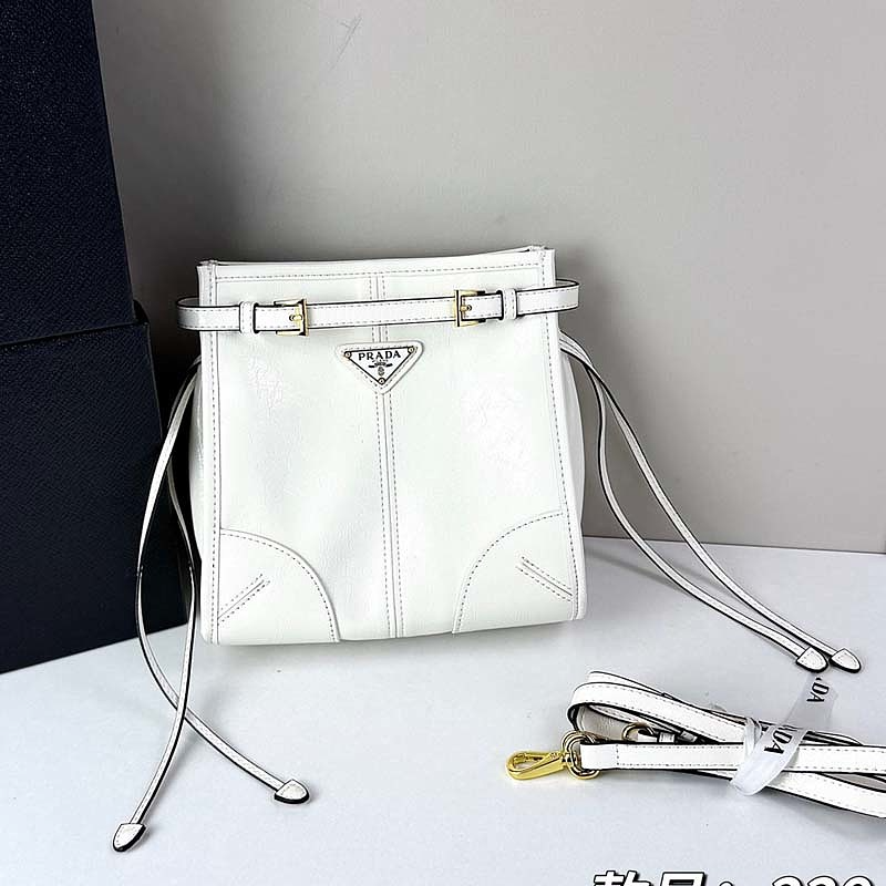 LPP38 bag 19.5-20-7cm Shoulder bags