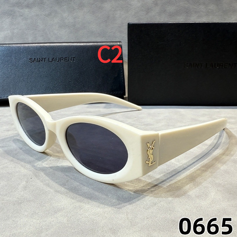 0665 Sunglasses with box