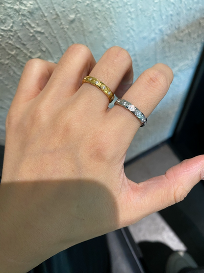 J169 Men's and women's titanium steel rings with diamond inlay jewelry