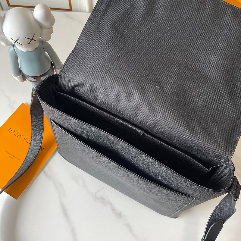 LLP302  bag 33- 29-12CM Shoulder bags