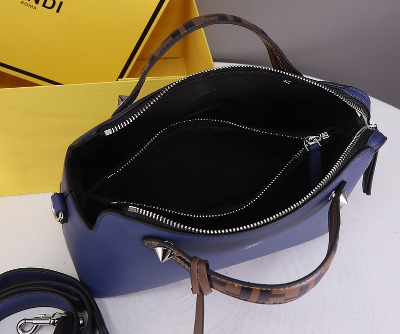 LFP34 bag 28-12-17CM Hand bag