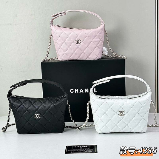 LCP131  Bag 19-6-12cm Shoulder bag