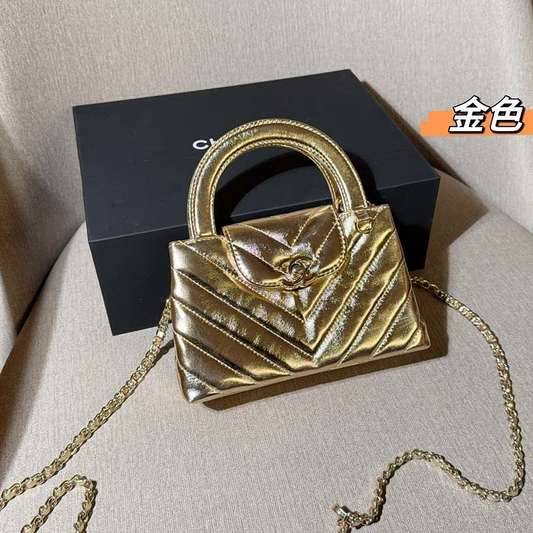LCP114Shoulder bags 19-12-6CM with box