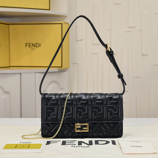 LFP6 Leather bag 21-5-11.5CM Shoulder bags