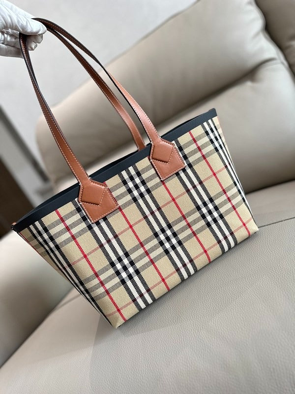 LBP19 bag 30-16-24CM Hand bag