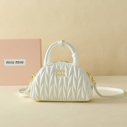 LMP16 bag 22-13-10CM Hand bag