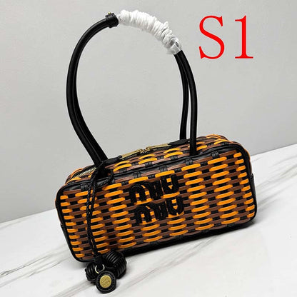LMP26 bag 28-12-9cm Hand bag