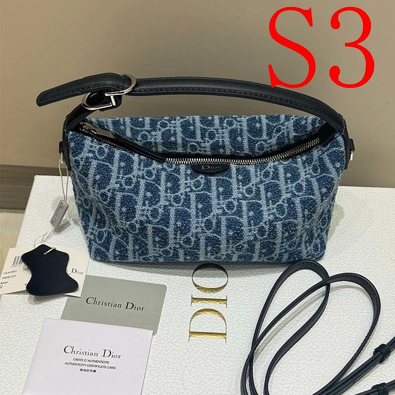 LDP67 Bag 22cm Shoulder bags