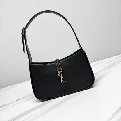 LYP57 bag 25-14-6cm  Shoulder bags