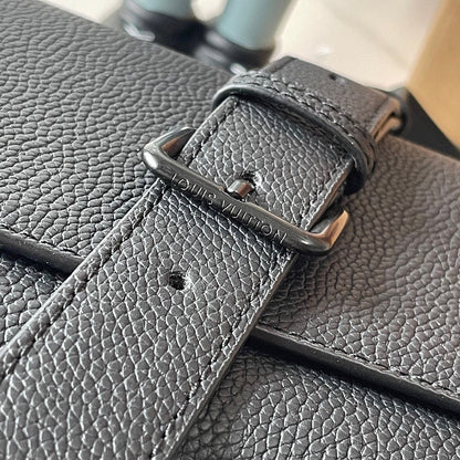 LLP303  bag 24×18×9cm Shoulder bags
