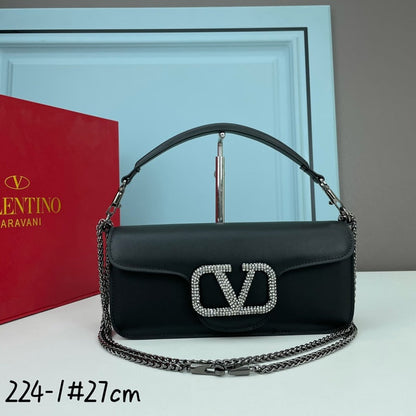 LVP6 bag 27-13-6cm Shoulder bags