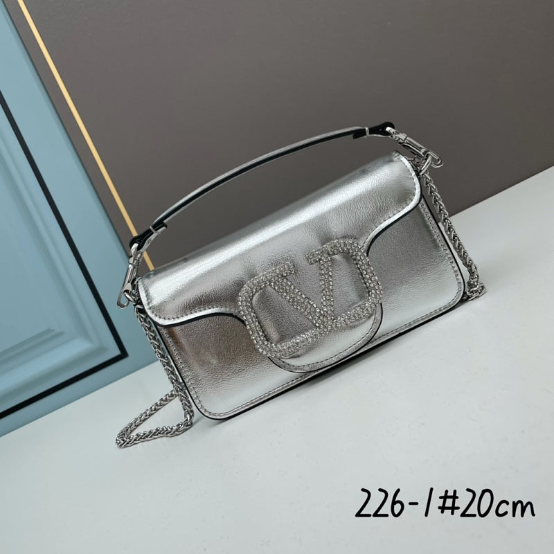 LVP5 bag 20-11-5cm Shoulder bags