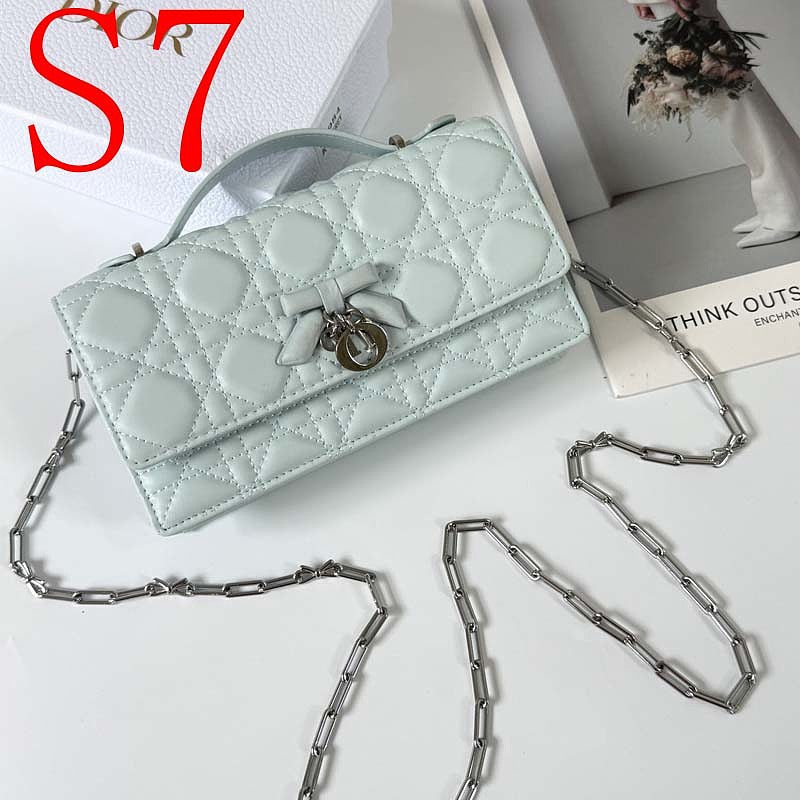 LDP65 Bag 21-11-5cm Shoulder bags