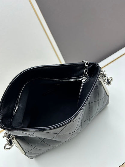 LCP135  Bag 35-11-24CM 30-11-22CM Shoulder bag
