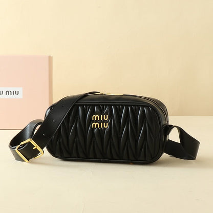 LMP15 bag 24-11.5-7cm Shoulder bags