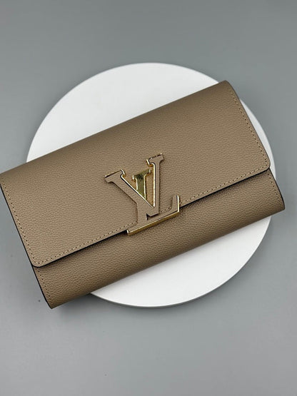 LLP252 Leather Wallets 15-10-3cm with box