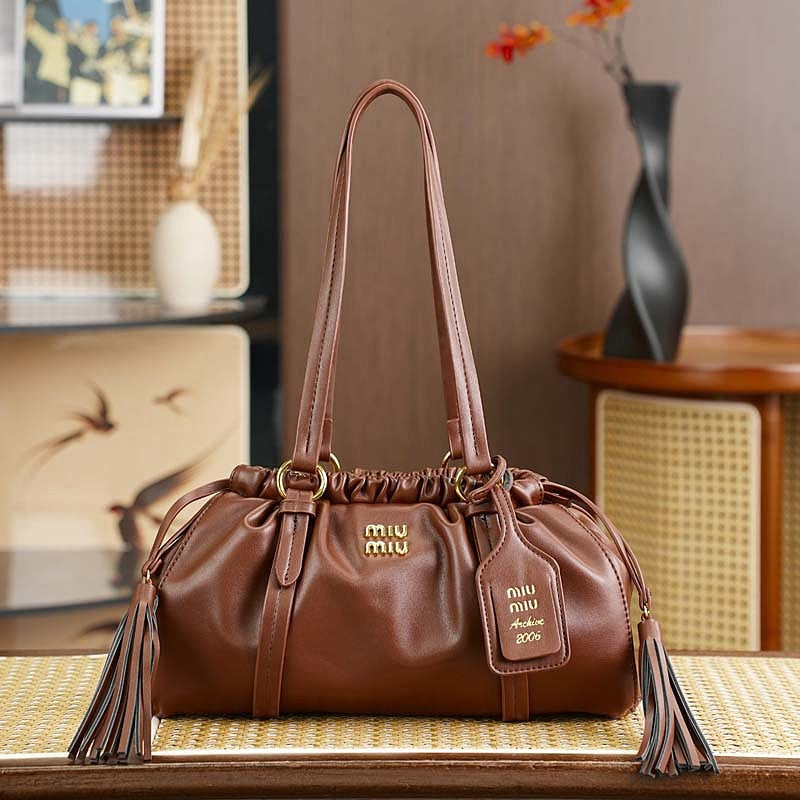 LMP18 bag 33-10-19cm Hand bag
