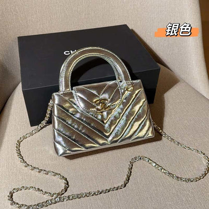 LCP114Shoulder bags 19-12-6CM with box