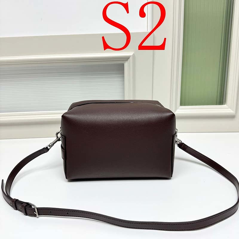 LCP133  Bag 22x16x10cm Shoulder bag