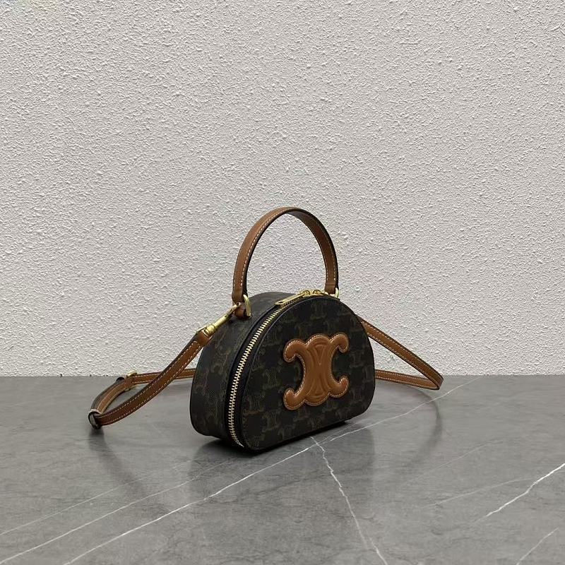 LCP9 Handbag 17.5-6-11.5CM Shoulder bags