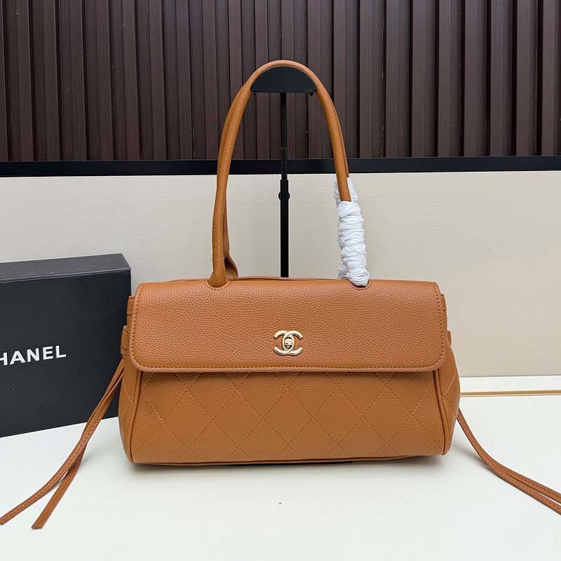 LCP136  Bag 33-17-13CM Shoulder bag