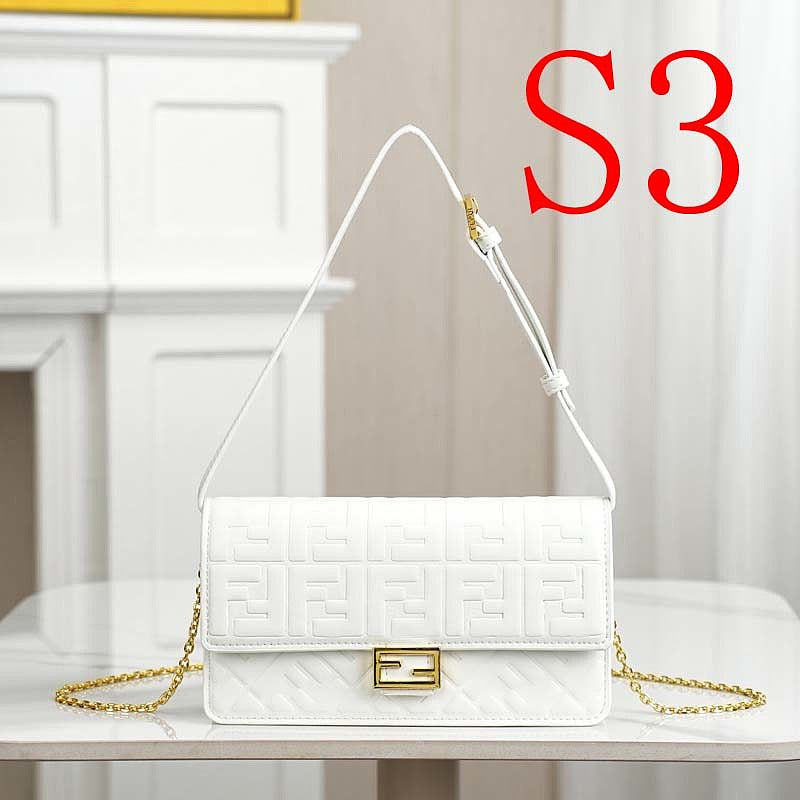 LFP53 bag 21-5-11.5cm Shoulder bags