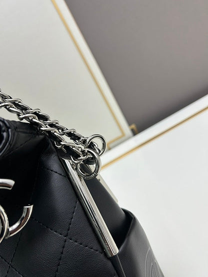 LCP135  Bag 35-11-24CM 30-11-22CM Shoulder bag