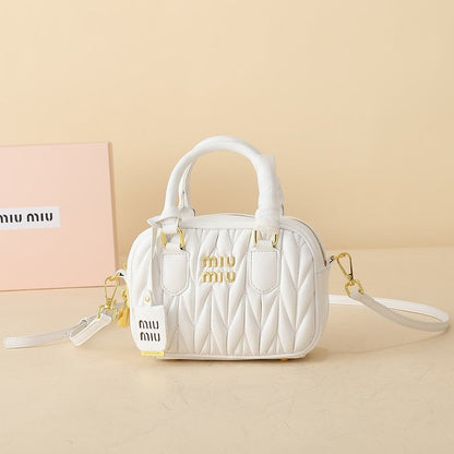 LMP19 bag 20-14-7CM Hand bag