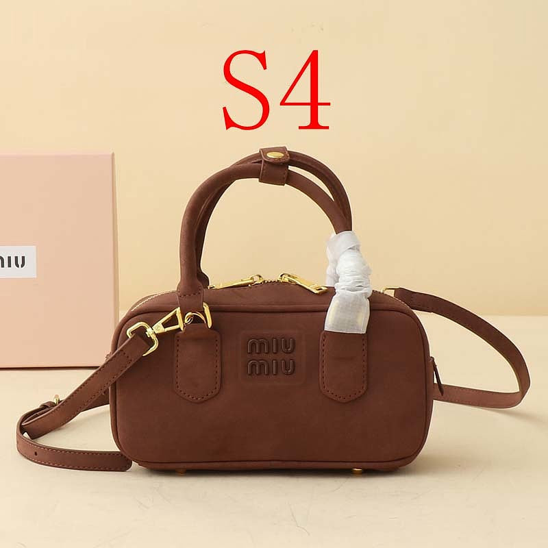 LMP21 bag 22-8-11cm Hand bag