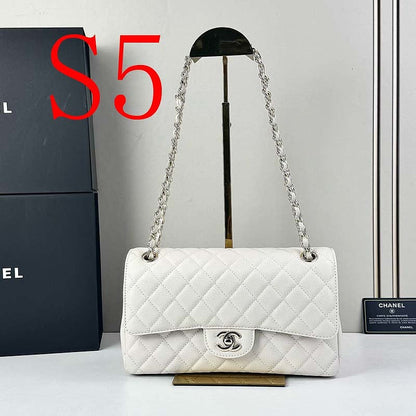 LCP130  Bag 25-15-6cm Shoulder bag